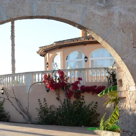 Arenas De Son Bou-3